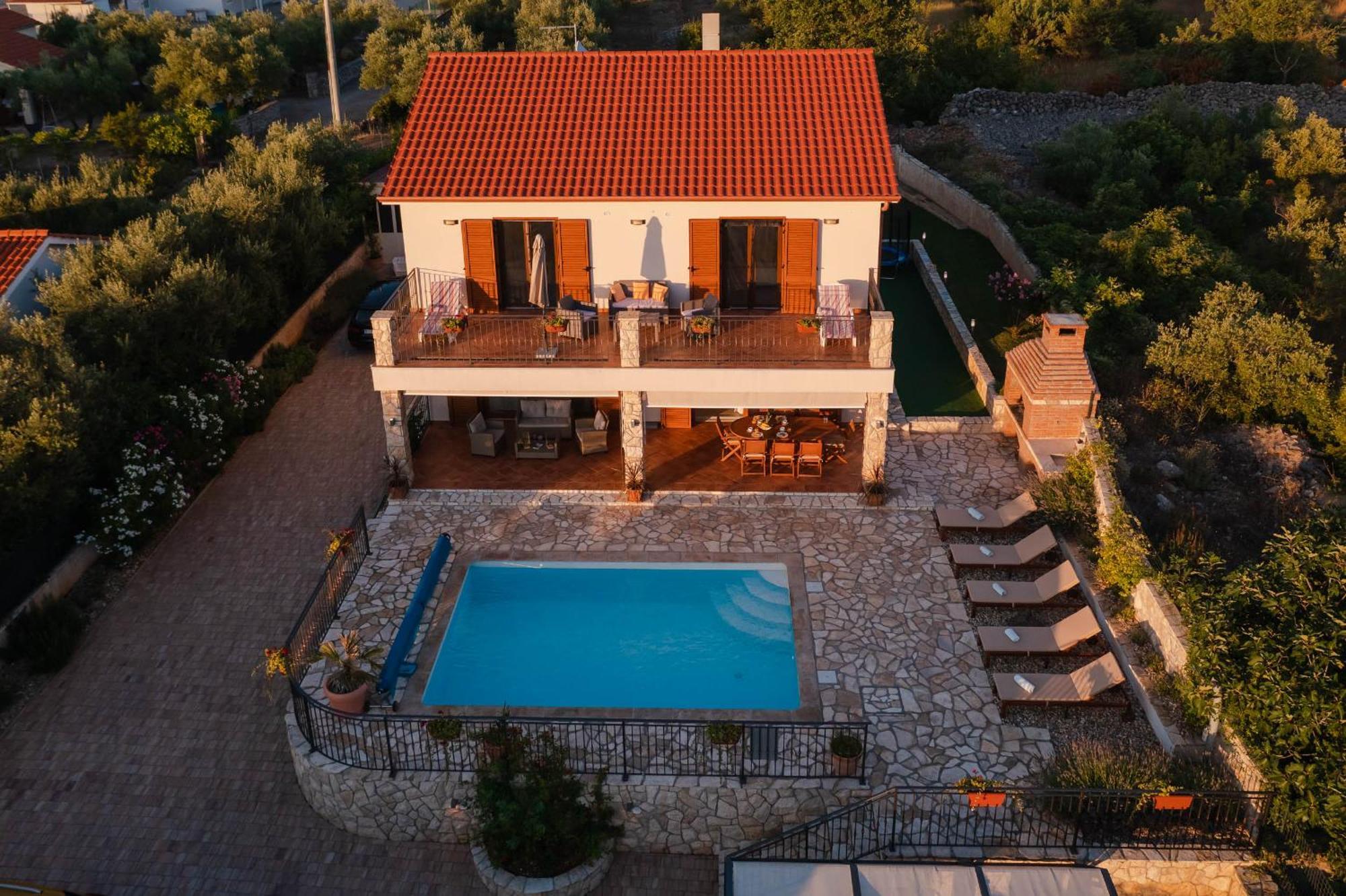 Villa Sara - Perfect Family Holiday Brzac Eksteriør bilde
