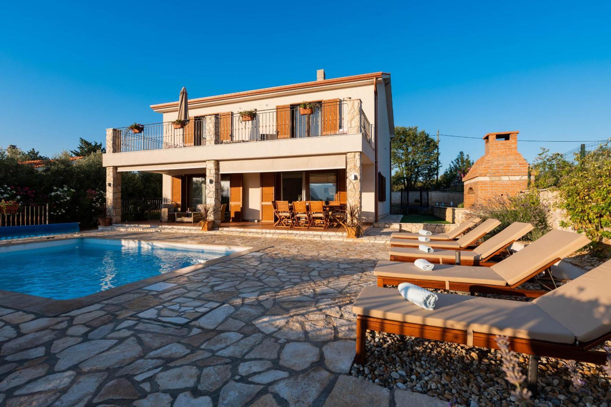 Villa Sara - Perfect Family Holiday Brzac Eksteriør bilde